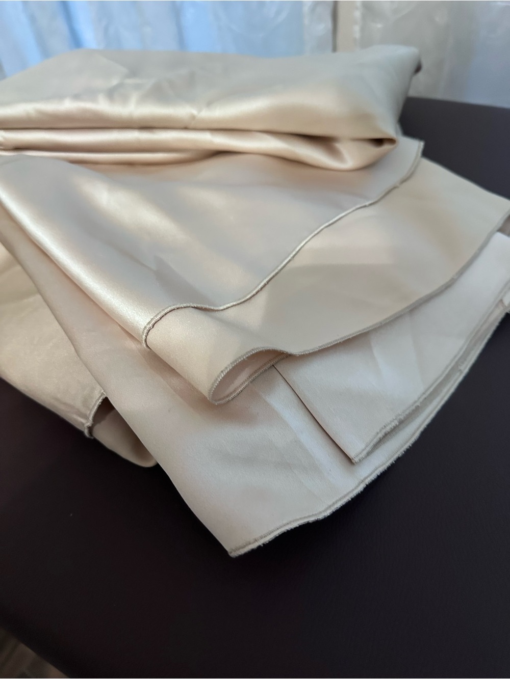 Smooth Satin Champagne Neutral Beige Light Tan Huge Round Tablecloth  128” - Picture 4 of 7